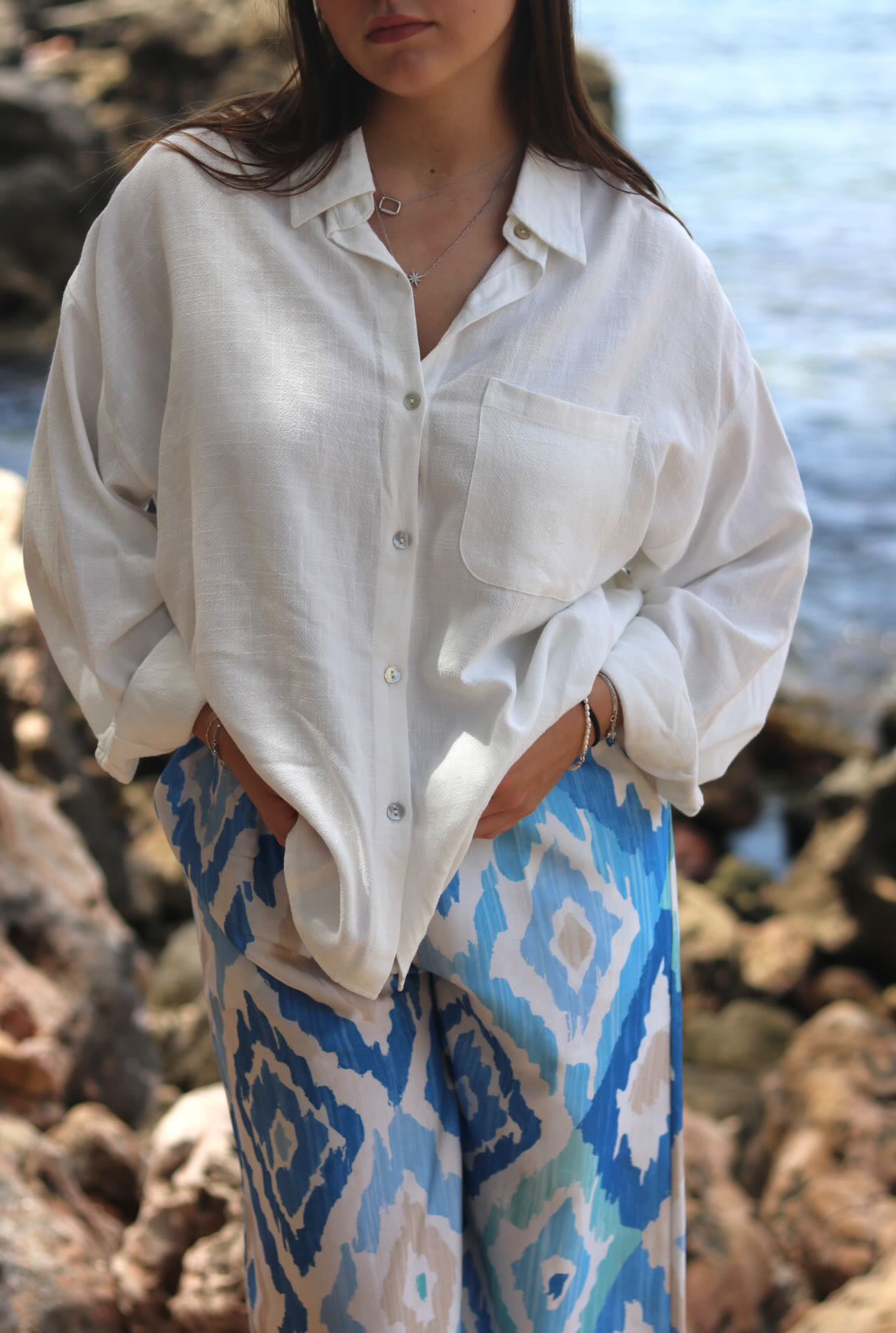 Chemise en lin blanche