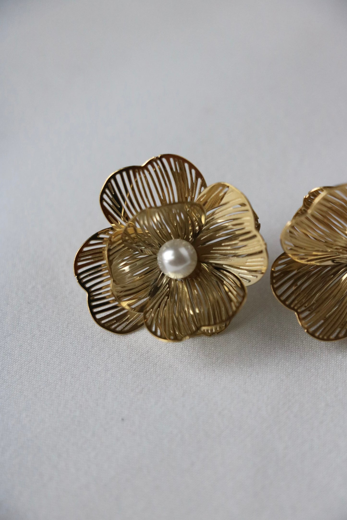 Boucles Fleur Dorées