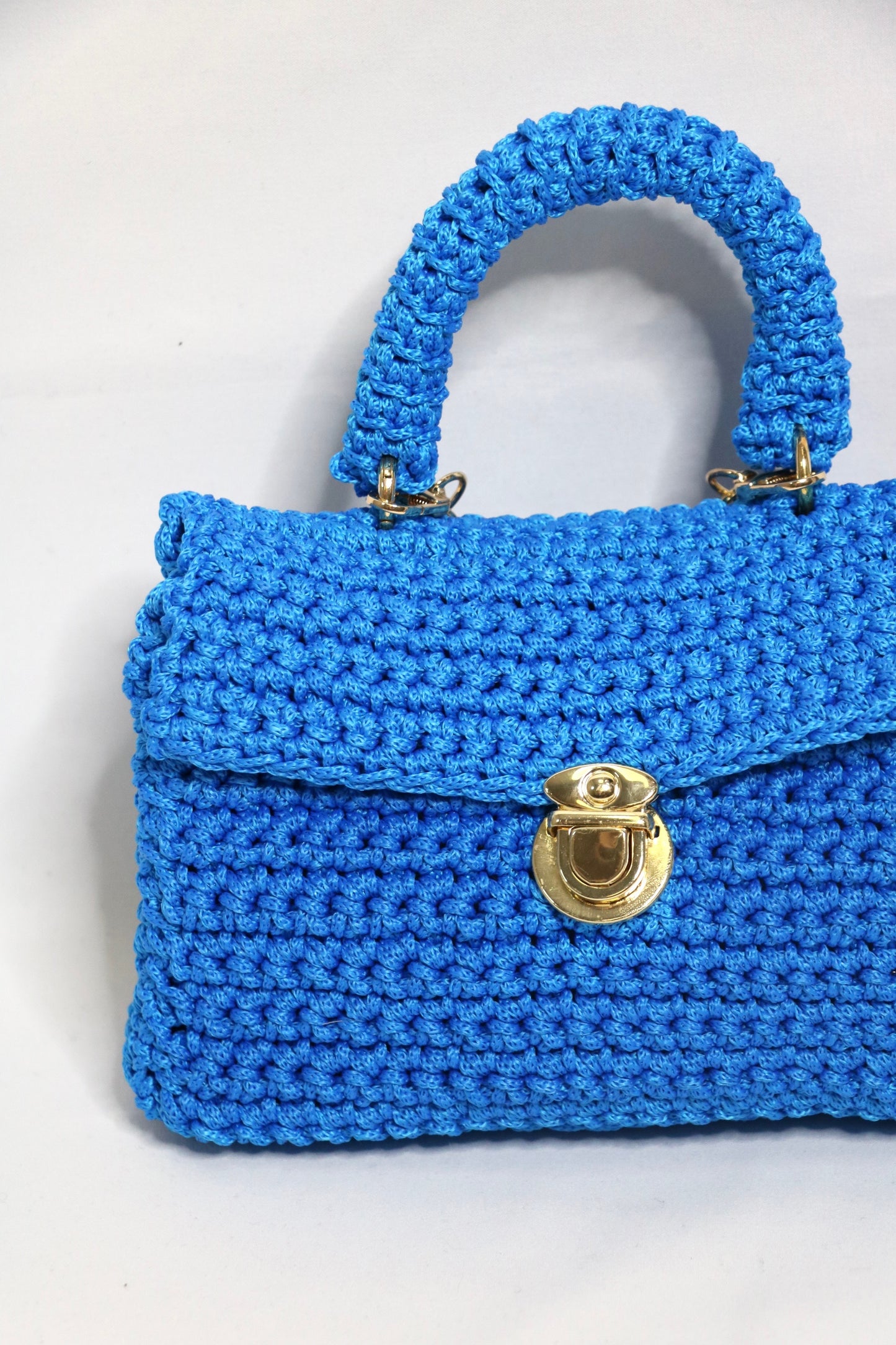 Sac en crochet bleu